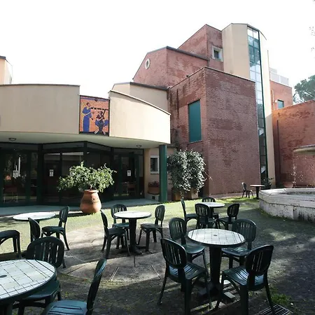 Hotel Kaire 3*
