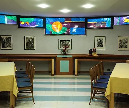 Hotel Kaire Roma