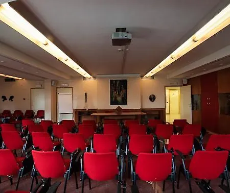 Kaire Hotel Roma