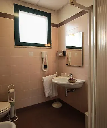 Kaire Hotel Roma